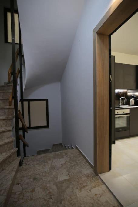 Eclectic Apartment Near Downtown Iráklio Kültér fotó